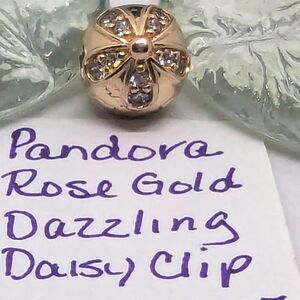 Pandora Rose Gold Dazzling Daisy Clip